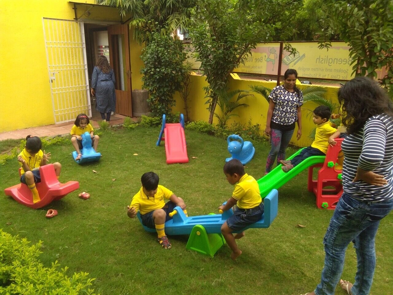 Bumble Bee - Pre School